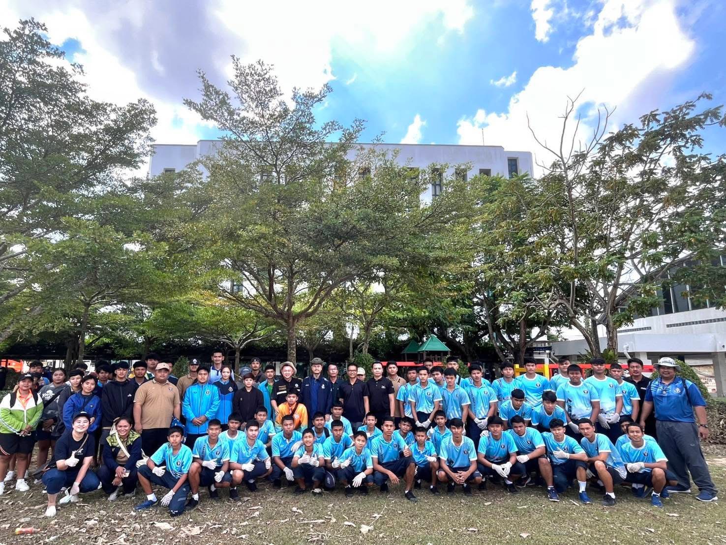 จิตอาสาช่วยเหลือน้ำท่วมภาคใต้